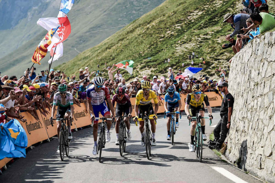 passage-de-la-14eme-etape-du-tour-de-france-pauluchon-superbagneres