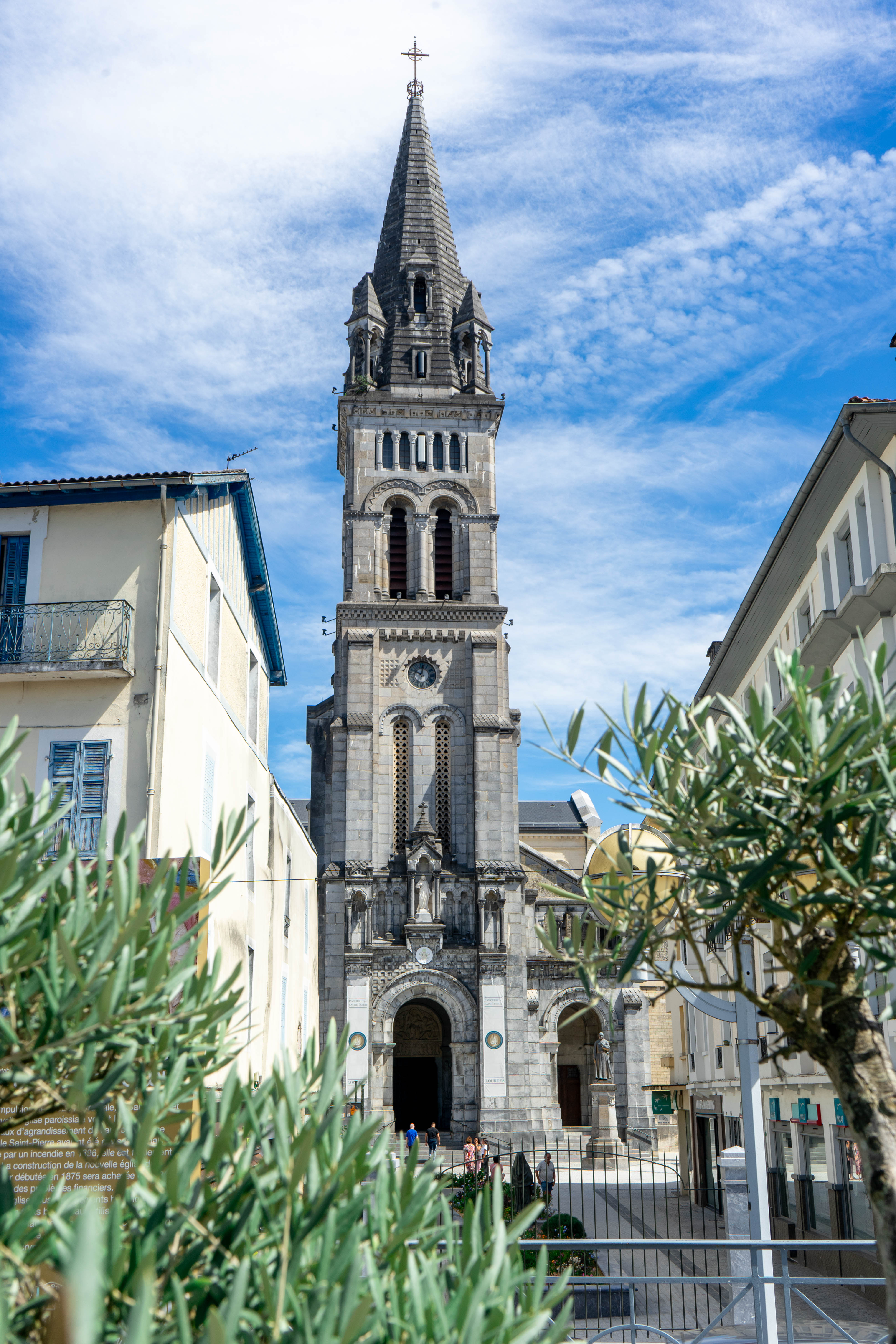ÉGLISE PAROISSIALE DU SACRE-CŒUR (Lourdes) | Posto de Turismo de